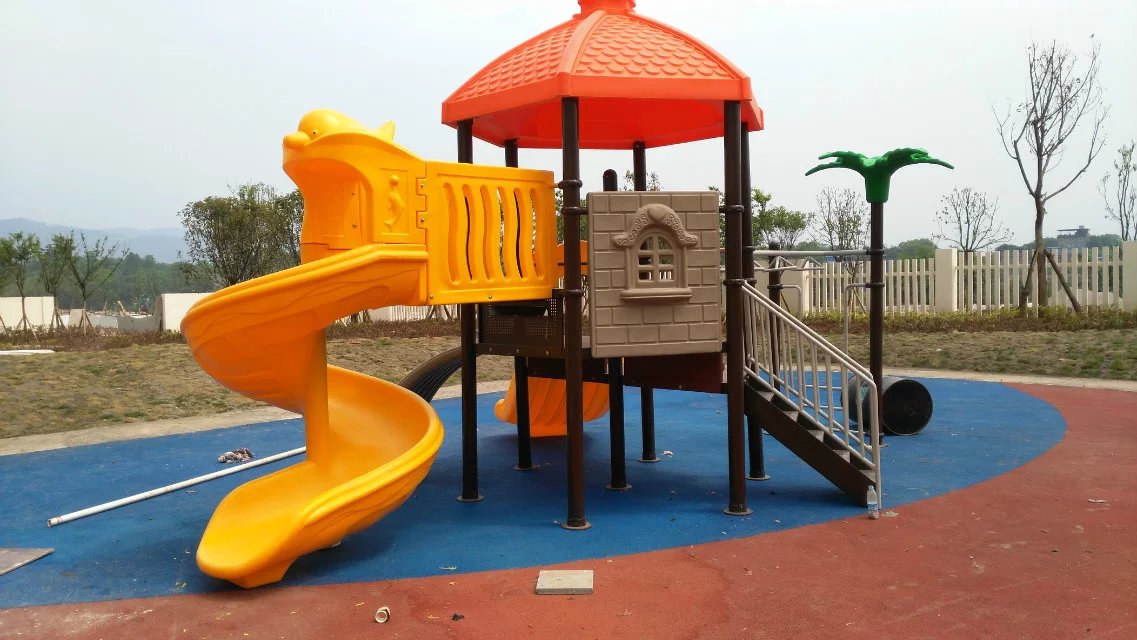 含谷安置房兒童樂園18