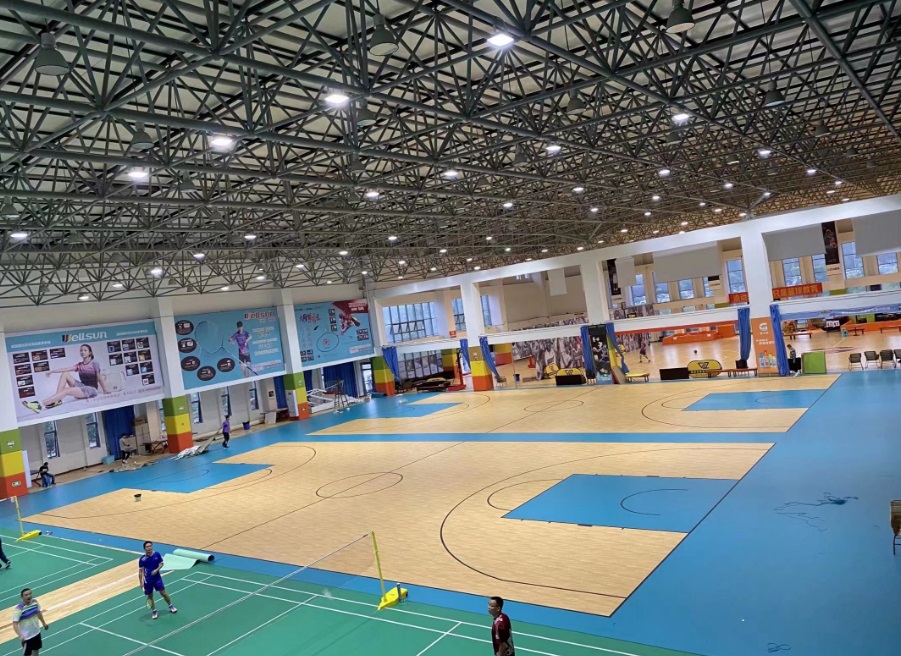 重慶江北國際機(jī)場T2室內(nèi)籃球場羽毛球場